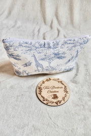 Trousse de toilette motifs safari personnalisée