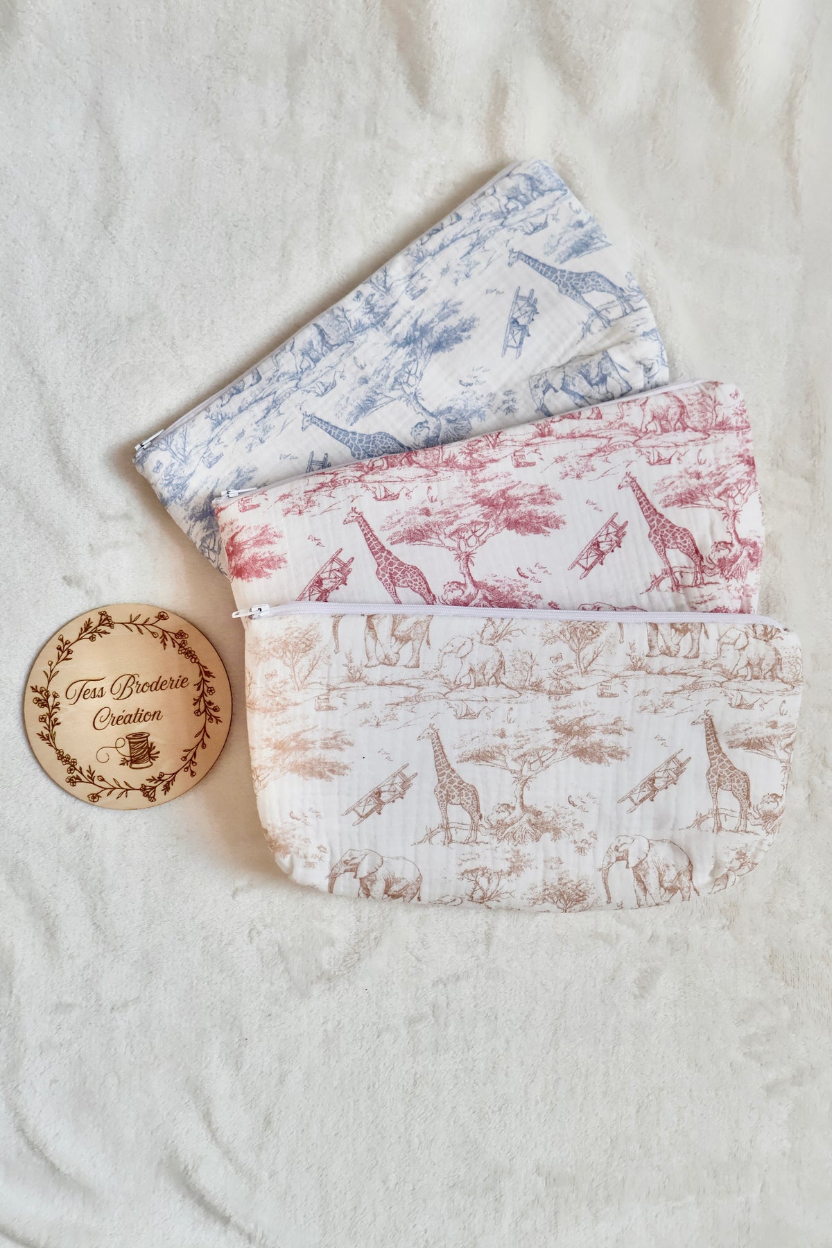 Trousse de toilette motifs safari personnalisée