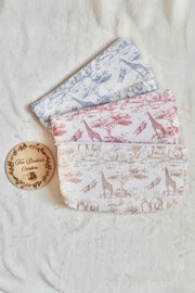 Trousse de toilette motifs safari personnalisée