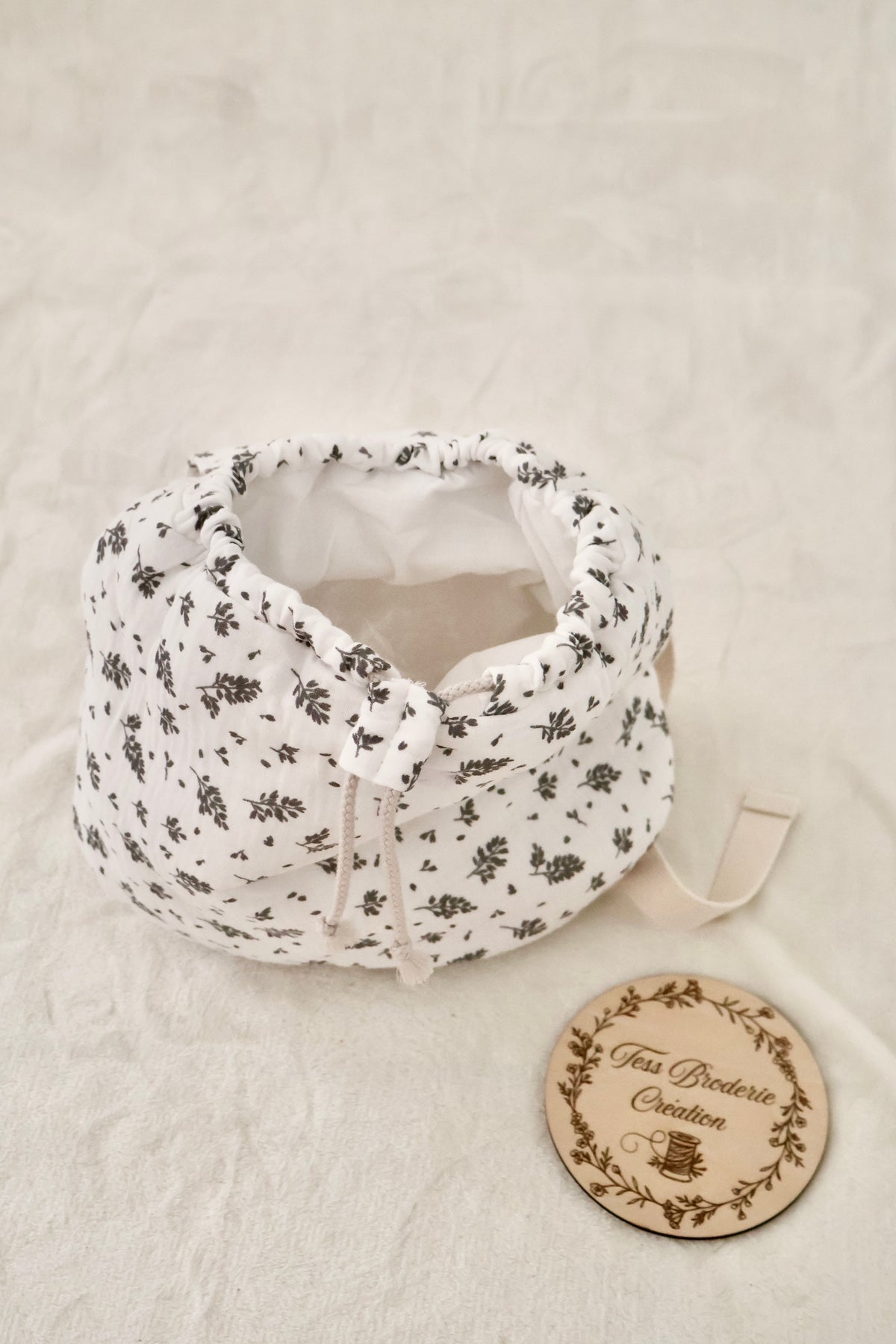 Sac à dos oreilles motifs feuilles personnalisé