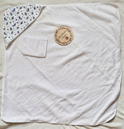Cape de bain motif feuille personnalisée