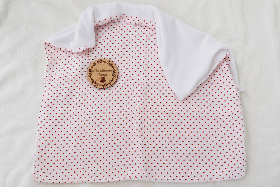 Couverture motif cœur personnalisée