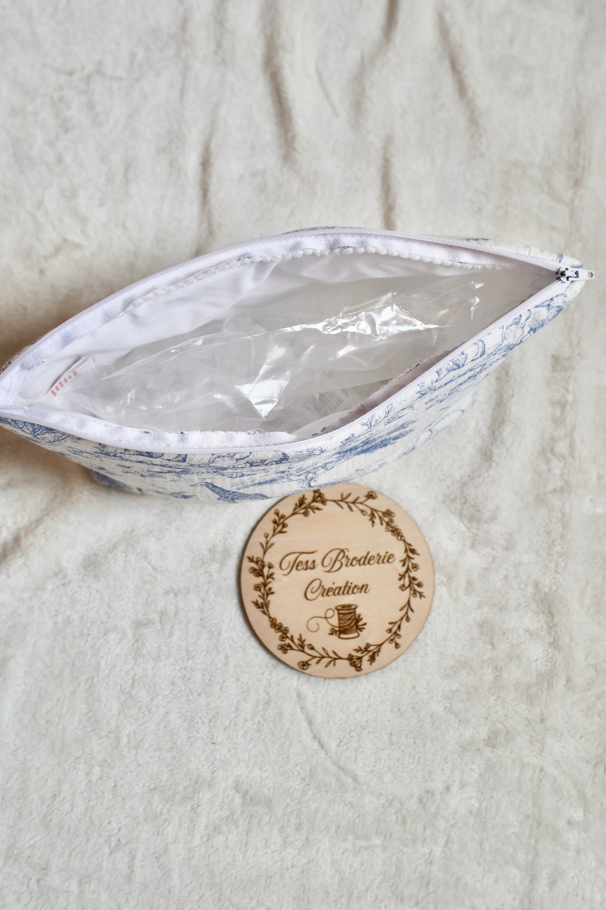 Trousse de toilette motifs safari personnalisée